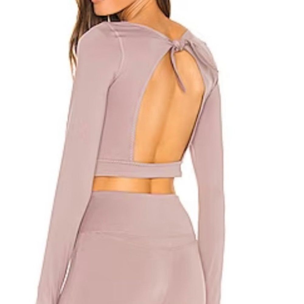 Free People Movement Very Prairie Layer Sz L NWT Mauve color